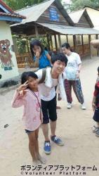 孤児院にて ぼらぷらカンボジア　スタディツアー × ボランティア