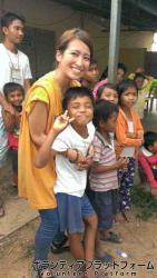 担当クラスでなくても仲良し ぼらぷらカンボジア 教育ボランティア