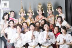 アプサラ伝統衣装体験2 ぼらぷらカンボジア スタディツアー