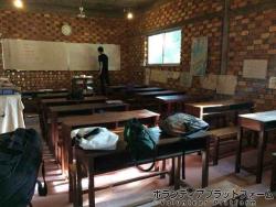 日本語学校の教室です！レンガ造りです。 ぼらぷらカンボジア スタディツアー