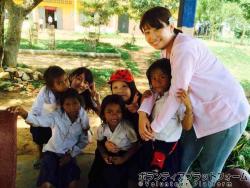 小学校にて交流をした際に撮りました！ ぼらぷらカンボジア スタディツアー