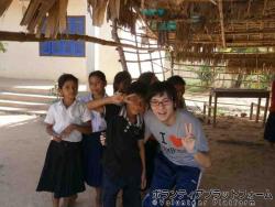 子供たちと ぼらぷらカンボジア 教育ボランティア