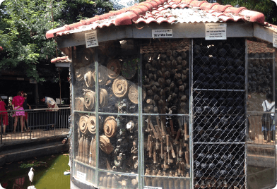 カンボジアの地雷博物館