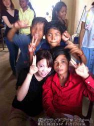 勉強熱心な子供たち ぼらぷらカンボジア 教育ボランティア