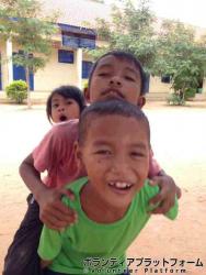 笑顔 ぼらぷらカンボジア 教育ボランティア