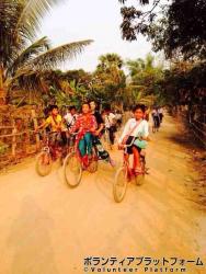 隣の村だってチャリで通っちゃいます！ ぼらぷらカンボジア 教育ボランティア