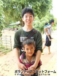 休み時間中の２ショット ぼらぷらカンボジア 教育ボランティア