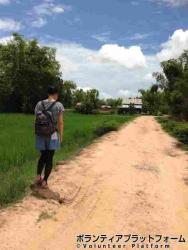 通学路 ぼらぷらカンボジア 教育ボランティア