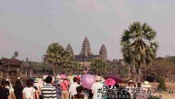 観光客たくさん ぼらぷらカンボジア スタディツアー