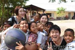 子どもたちの笑顔が素敵です ぼらぷらカンボジア スタディツアー