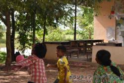 子どもたちはいつも元気です ぼらぷらカンボジア 教育ボランティア