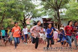 体育祭皆で全力疾走！！ ぼらぷらカンボジア 教育ボランティア