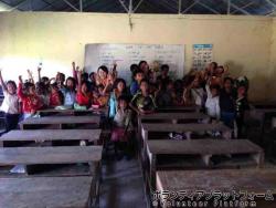 低学年集合写真☆ ぼらぷらカンボジア 教育ボランティア