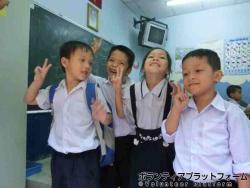 小学校の子供たち ぼらぷらベトナム スタディツアー