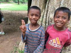 ベンメリアで出会った笑顔が素敵な少年達。 ぼらぷらカンボジア　スタディツアー × ボランティア