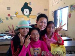 クラスの子どもたち ぼらぷらカンボジア　スタディツアー × ボランティア