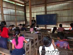 授業集中 ぼらぷらカンボジア 教育ボランティア