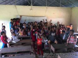 1,2年生の子供たち！ ぼらぷらカンボジア 教育ボランティア