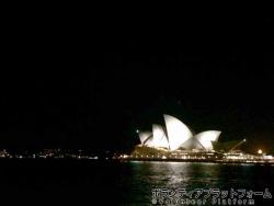 夜のオペラハウス ぼらぷらオーストラリア ボランティア