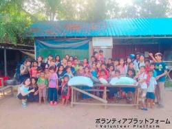 孤児院の子どもたちと ぼらぷらカンボジア スタディツアー