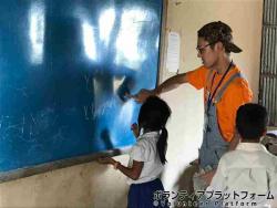 日本語は本当に難しいのに頑張って覚えてました ぼらぷらカンボジア 教育ボランティア