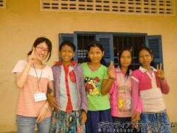 美人な子達と ぼらぷらカンボジア 教育ボランティア