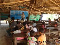 授業中の様子 ぼらぷらカンボジア 教育ボランティア